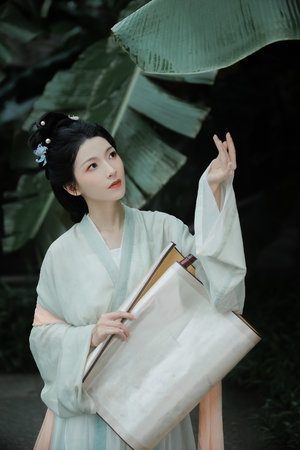 欧美日韩一卡2卡三卡4卡乱码欧美孕交