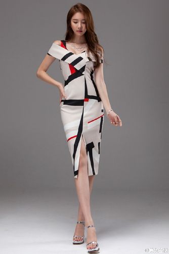 卡通精品综合第一页色欲